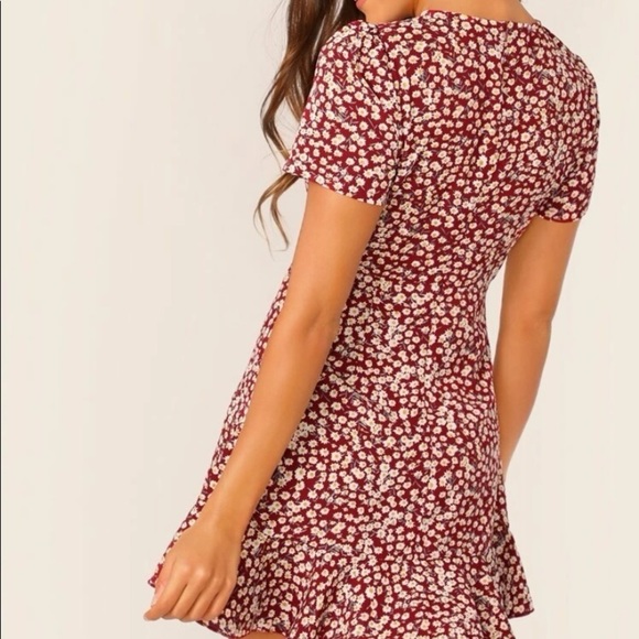 Floral print short sleeve Mini dress - Picture 4 of 5